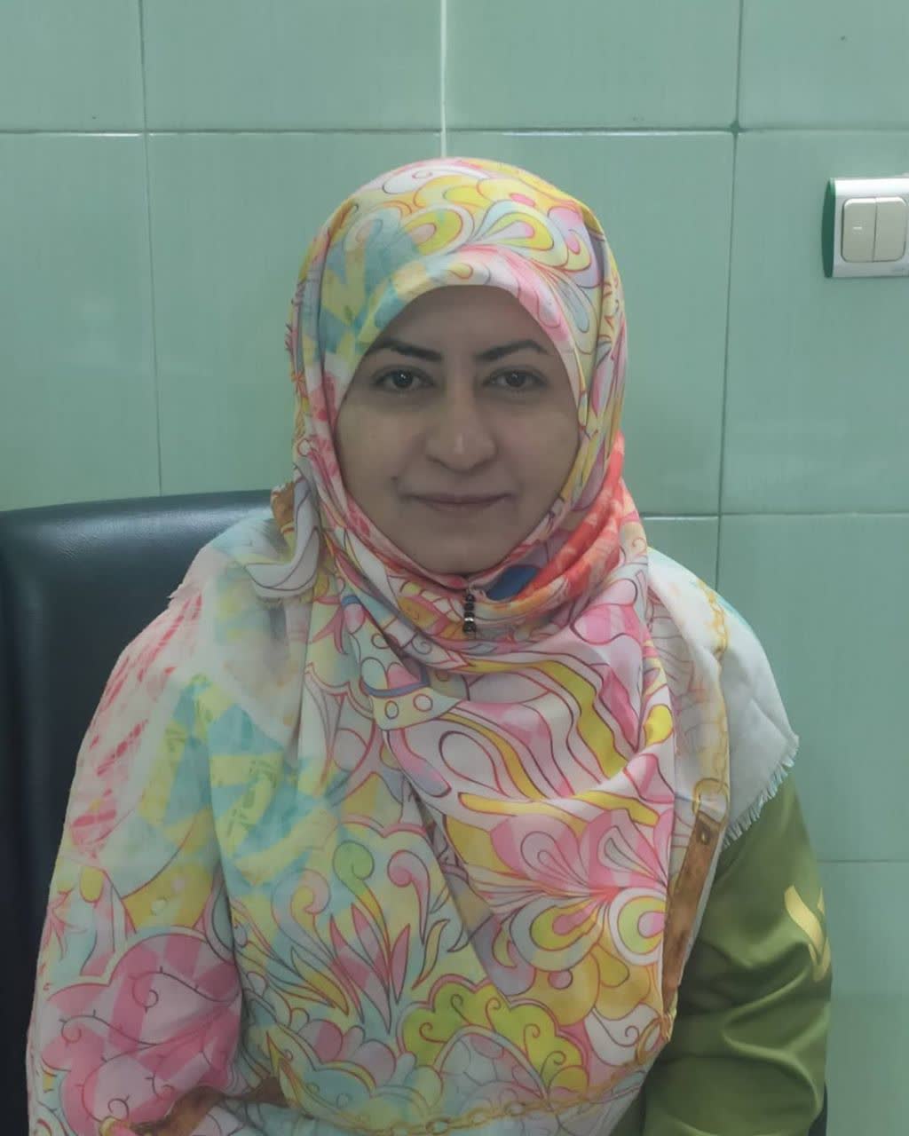 دکتر فاطمه نادری