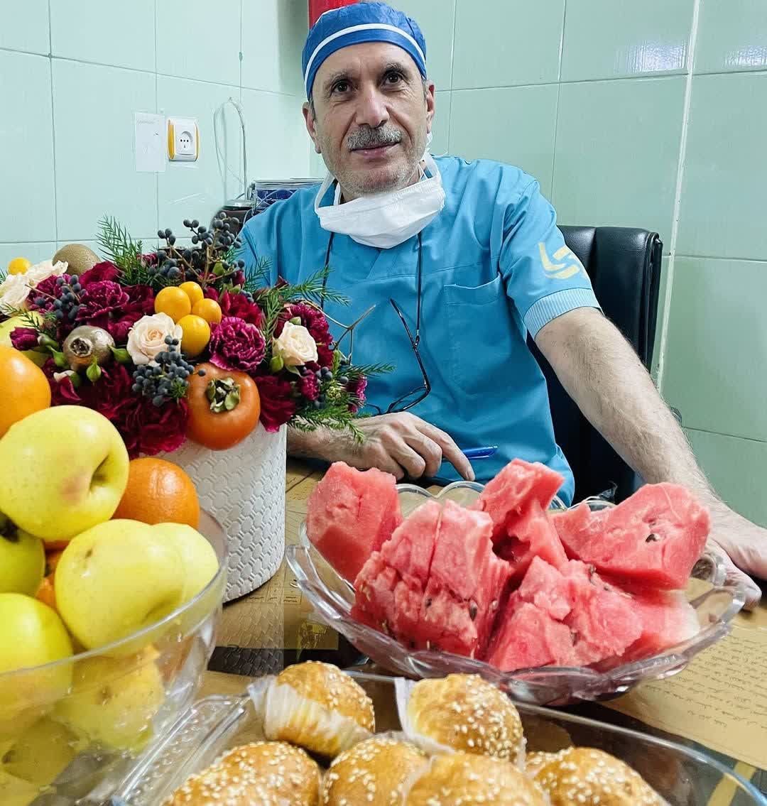 دکتر حمیدرضا خضراِي